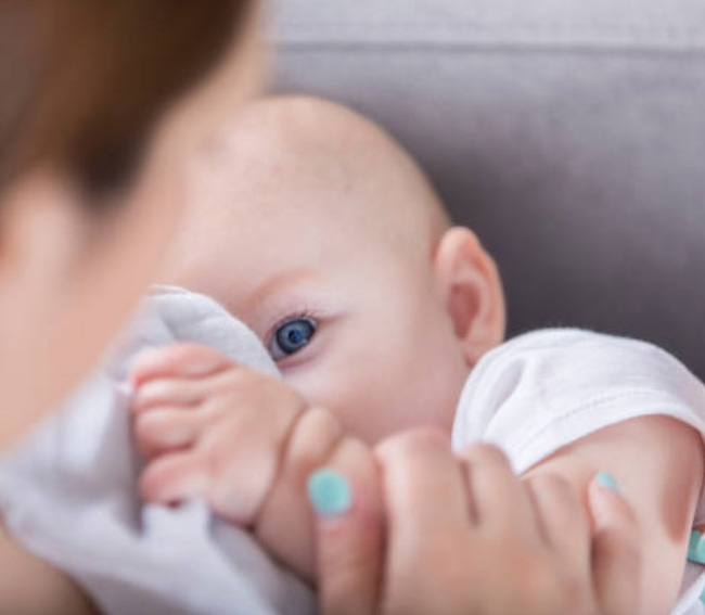 Breastfeeding Problems and How to Deal with Them Breastfeeding Problems and How to Deal with Them